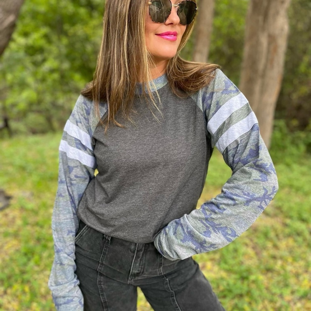 Long sleeve t-shirt